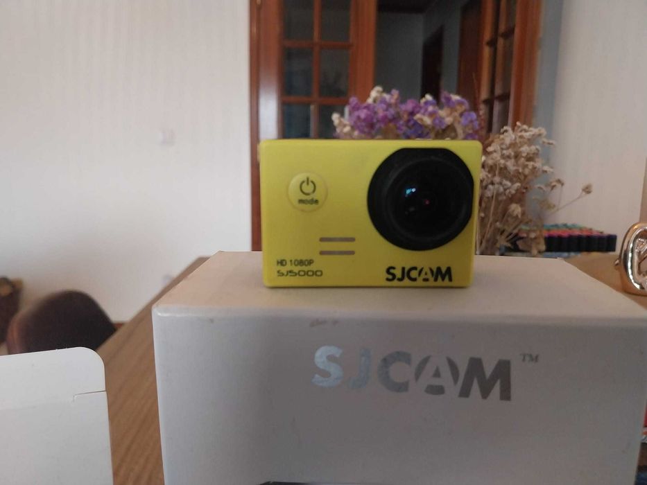 SJCAM SJ5000 + cartão memória + acessórios + arnês (kit completo)