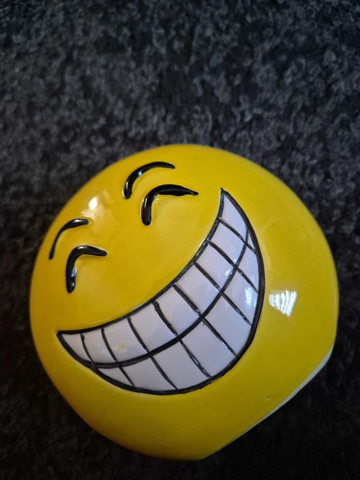 Skarbonka ceramiczna Emotka