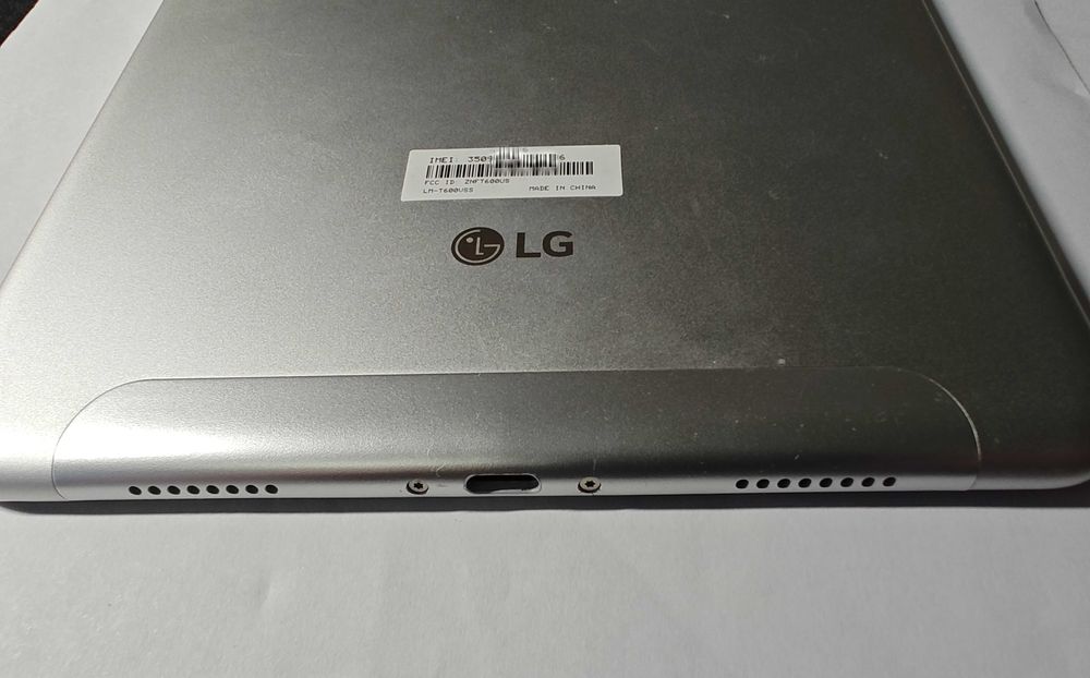 планшет LG G Pad 5 10.1 FHD LTE (LM-T600)  32GB\4GB