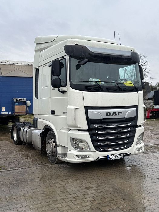 DAF XF 450  Low deck stan bardzo dobry