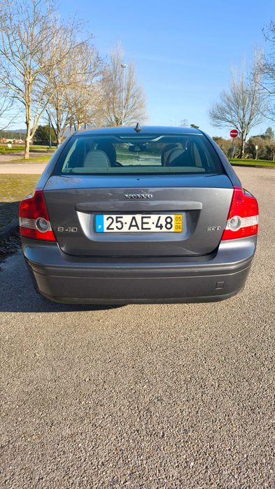 Volvo S40 II 2.0 D