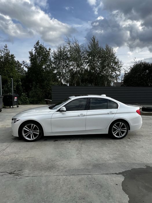 BMW F30 330i 2017р