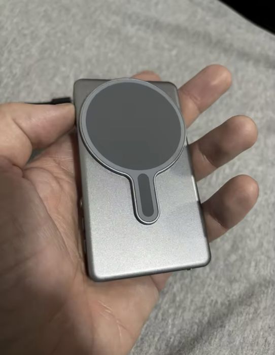 Магнітний екран для мобільного телефону