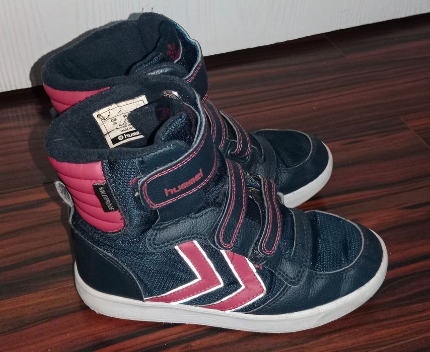 Buty na zimę, marki Hummel z Decathlona