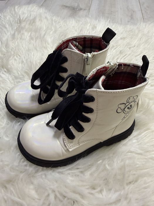 Ботінки на дівчинку