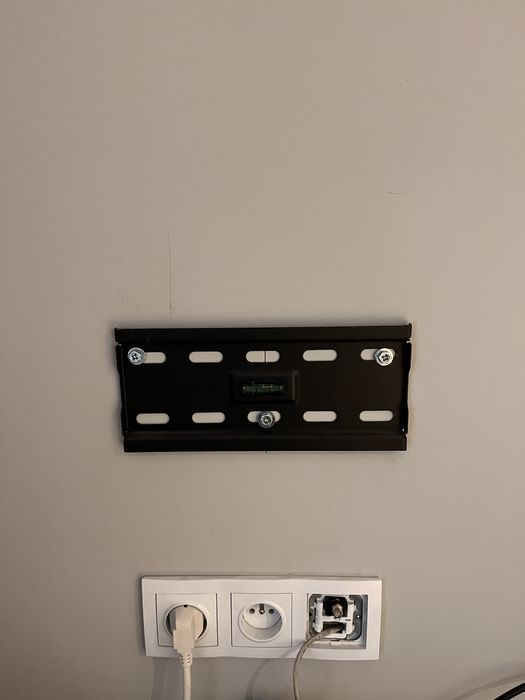 Uchwyt ścienny do TV