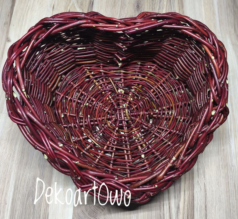 Kosz prezentowy na Dzień Kobiet, Dzień Matki