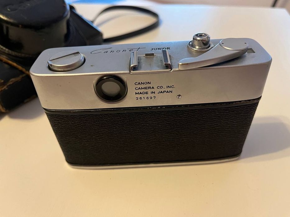 Плівковий фотоапарат Canon junior