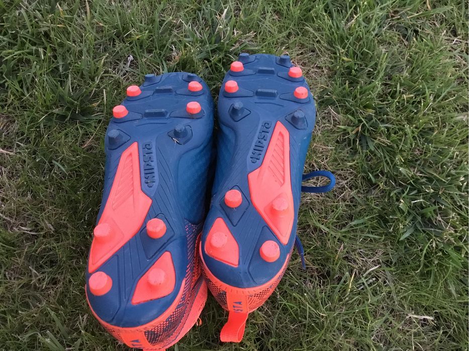 Buty piłkarskie Kipsta r. 37