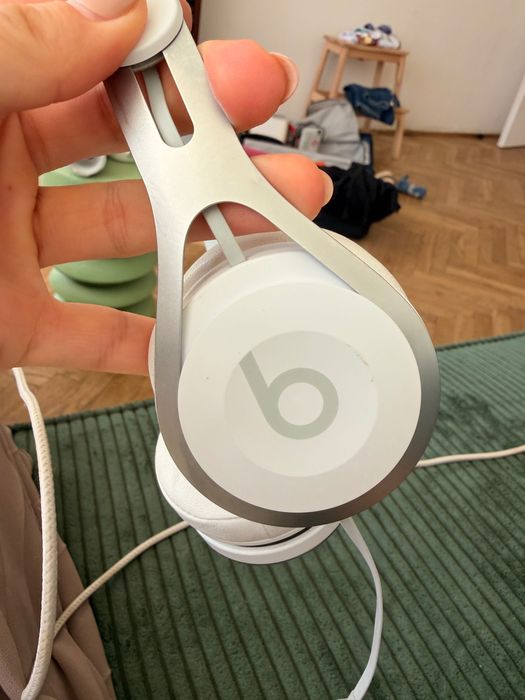 Słuchawki na kablu Beats białe