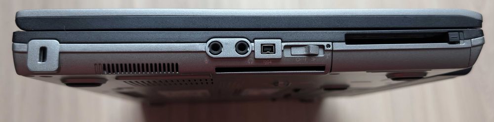 Dell Latitude D630 | RS232 | T9500 | 960GB SSD | 4GB | Nowa Bateria