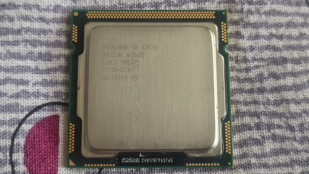 Процесор Intel Xeon X 3430 (lga1156)