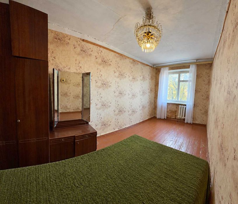Продаж 3-кімнатної квартири 62 м² у Ромнах, вул. Соборна