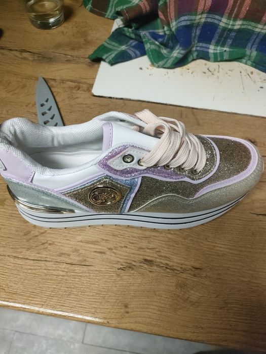 Nowe buty damskie