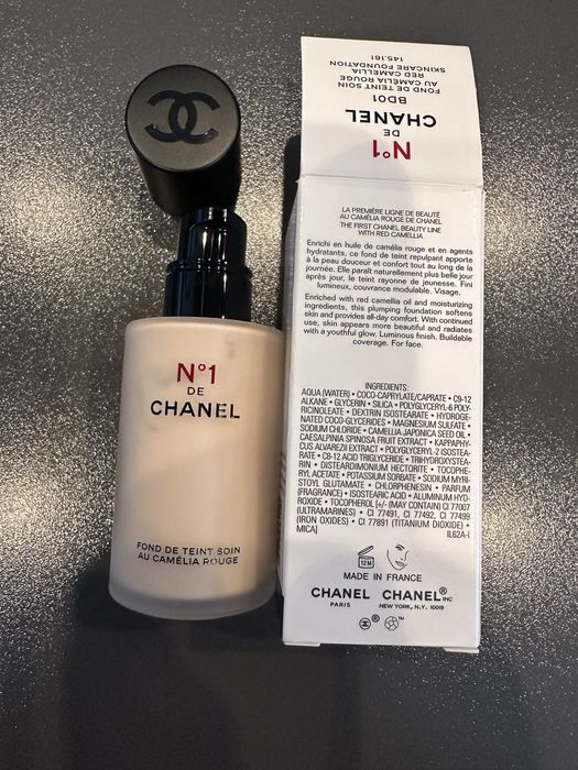 Chanel rewitalizujący, ochronny, wygładzający podklad.