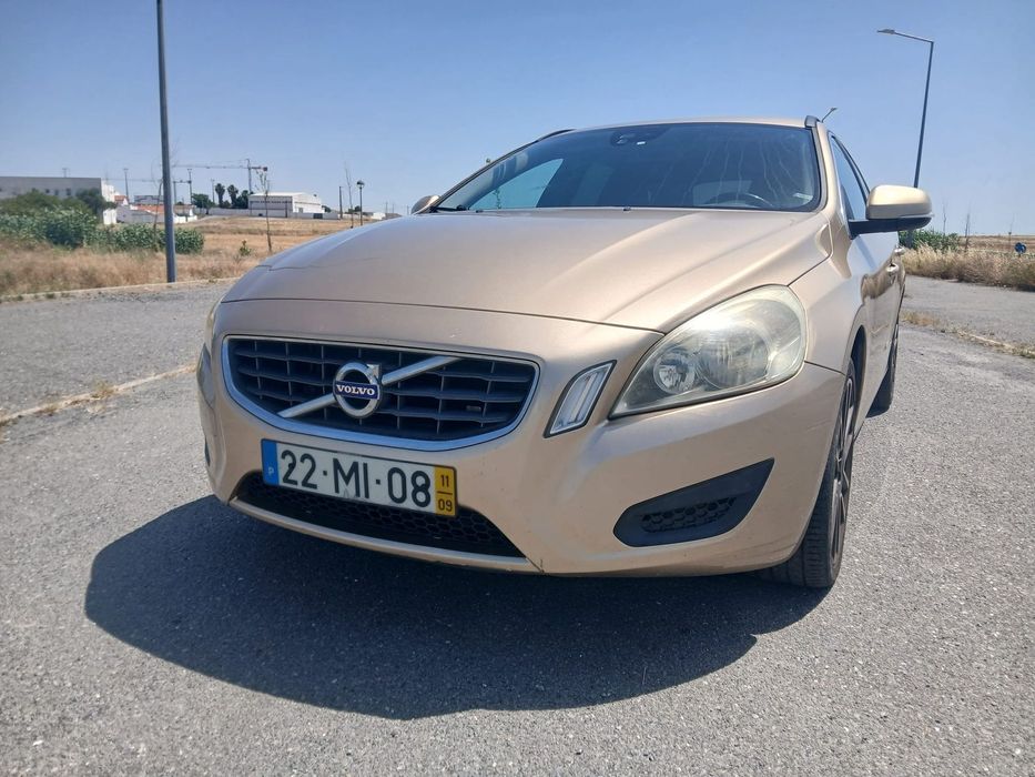 Volvo V60 2.0 D3 Momentum