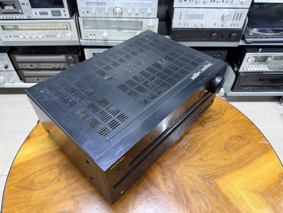 Amplituner Onkyo TX-NR509 Audio Room