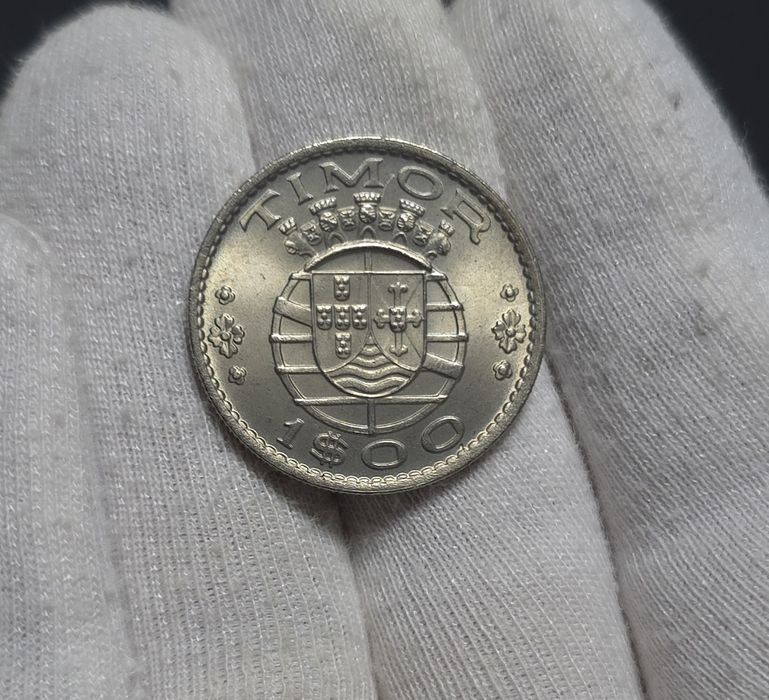 1$00 1958  Timor
