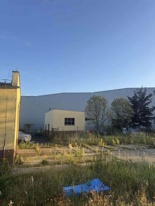 Garaż warsztat magazyn 30 m² - Więcej