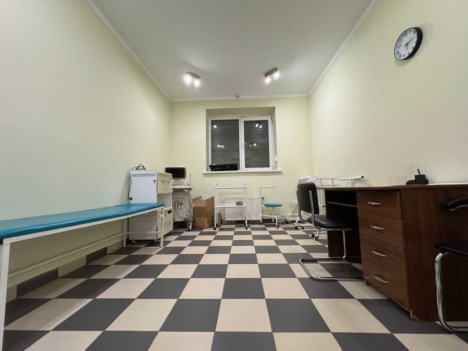 Діюча мед клініка 165 м² у заселеному ЖК | Ліцензії | Готовий бізнес