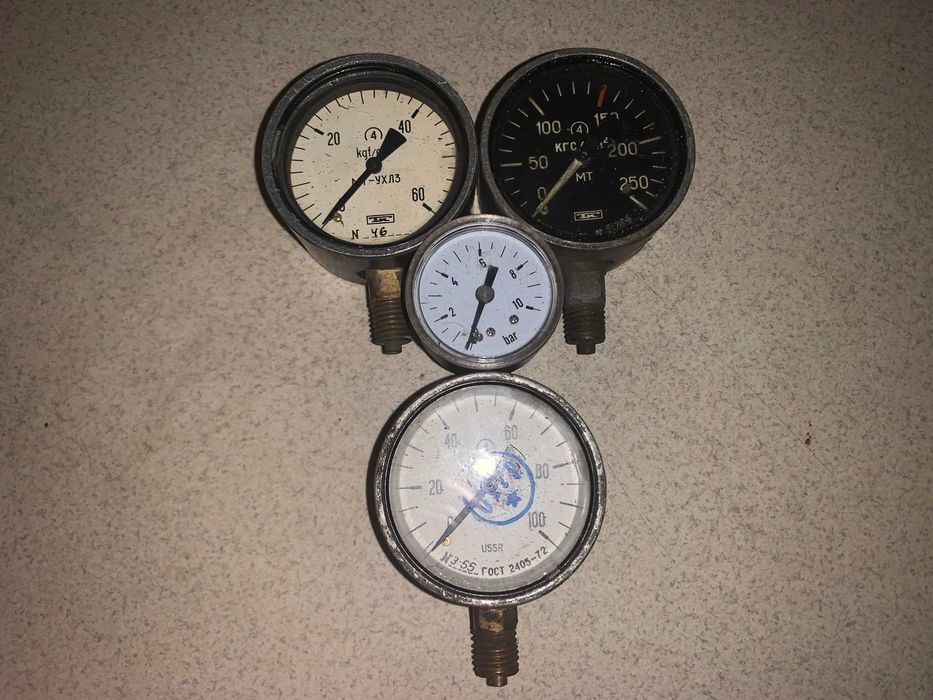 Манометри із шкалою 0-10 бар,  0-100 бар.