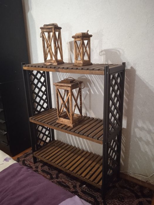 Етажерка під квіти, взуття  книги, речі. Стелаж