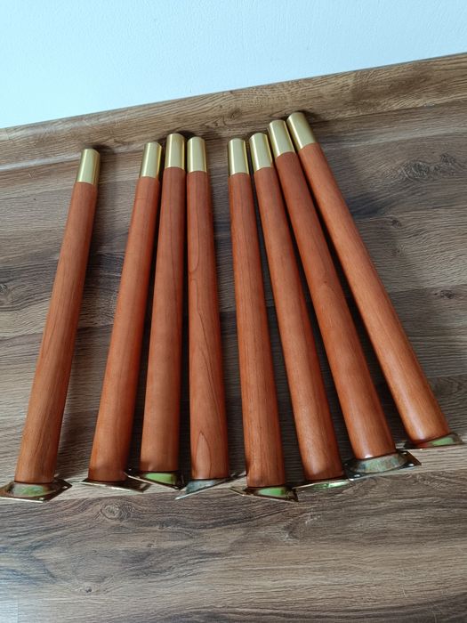 Nóżki meblowe. Cena za 8 szt.8 szt.