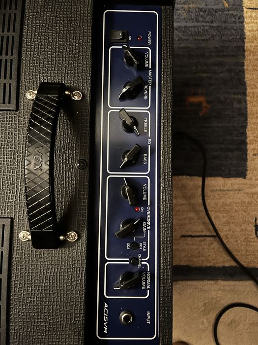 Amplificador Vox AC15 VR