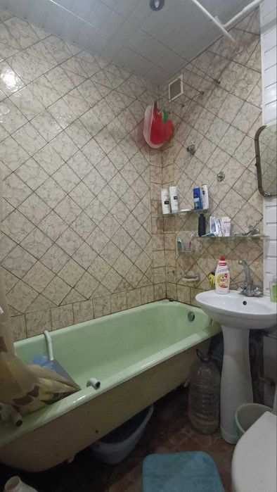 Продам 3 комн. квартиру на Северном.