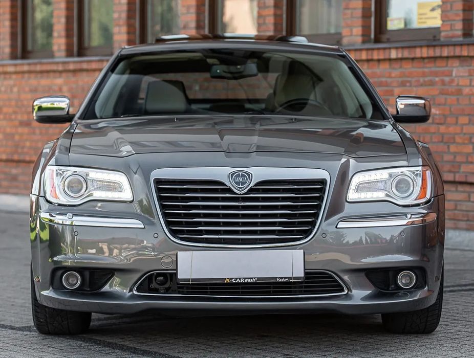 Lancia Thema THEMA 3.6 v6 LPG RADAR, prywatnie, ze Szwajcarii w oryginale