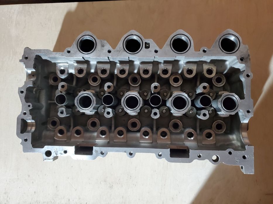 Cabeça de motor PSA