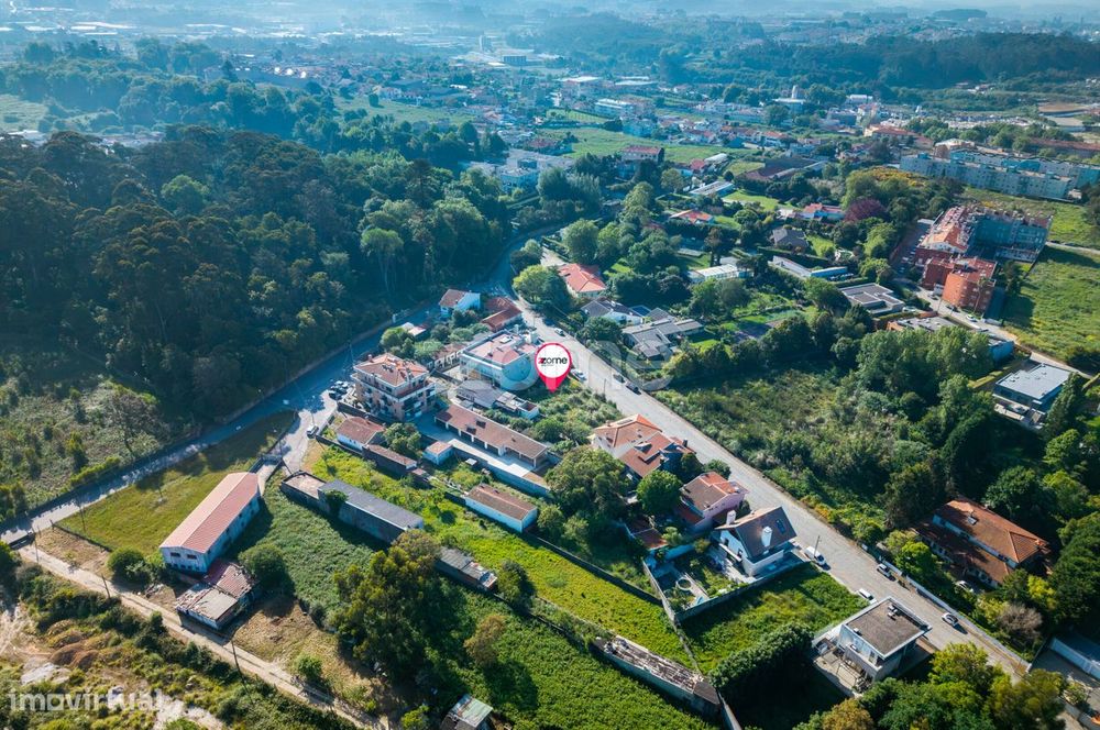 Terreno urbano para moradia - 417 m² - Arcozelo - Vila Nova de Gaia