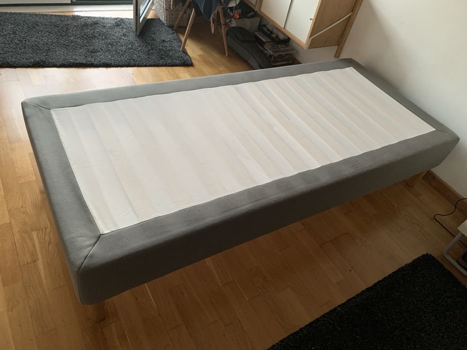 Cama somier de solteiro Ikea Lingör