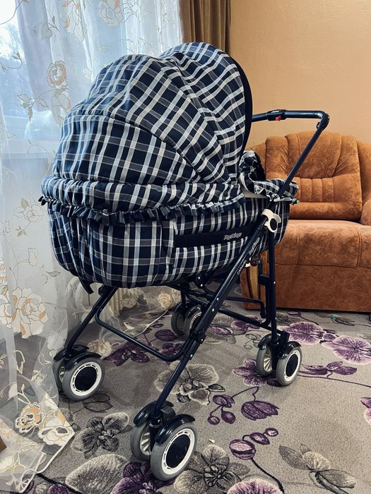 Итальянская коляска Peg Perego Caravel