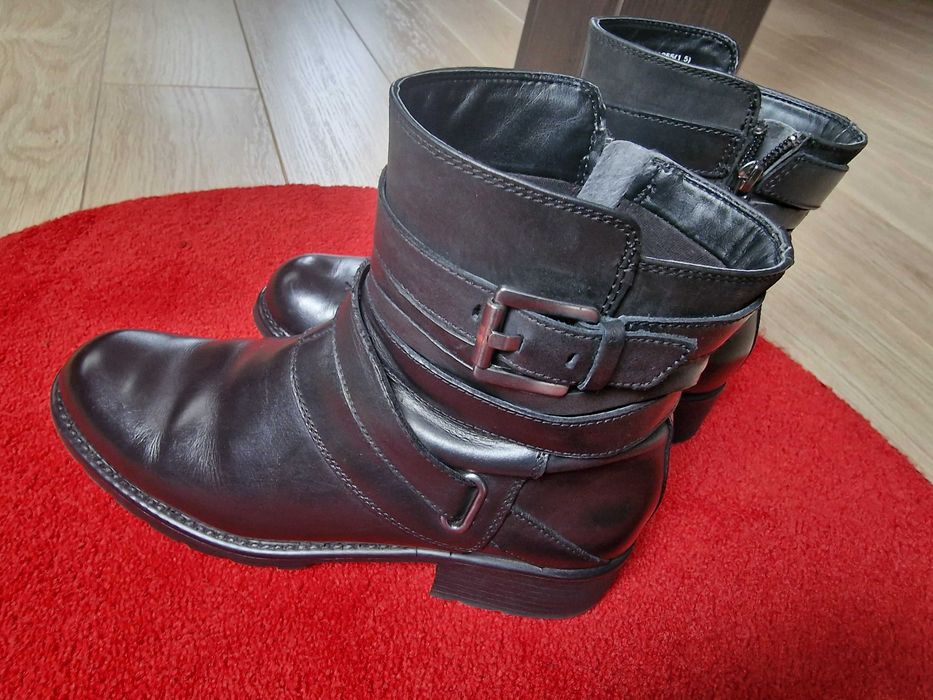 Botki workery trzewiki Clarks skóra naturalna r. 40 – stan bdb