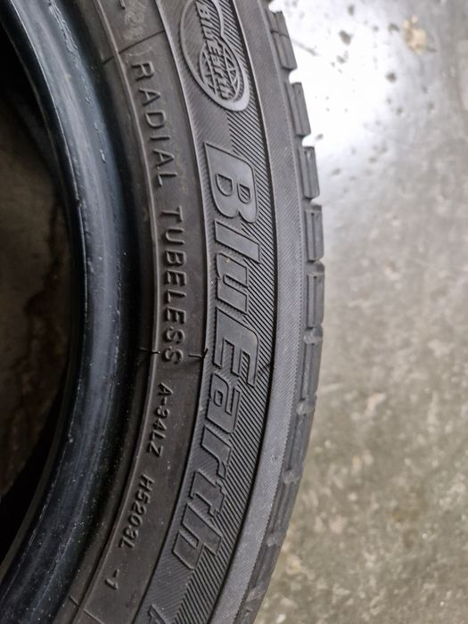 Komplet opon letnich Yokohama 175/55 R15