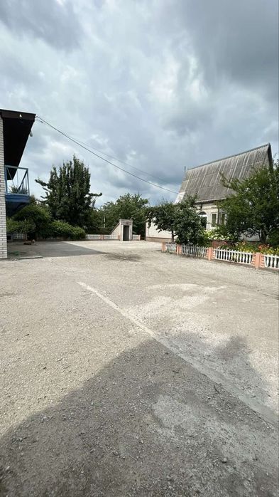 Продам гарний будинок 70км від м.Києва