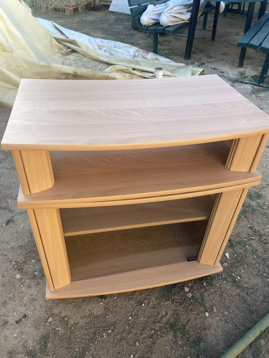 Movel de Sala  com porta de vidro