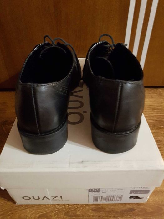 Buty damskie ze skóry 37