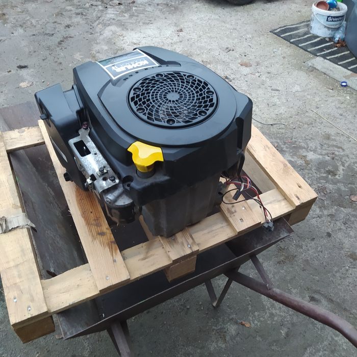 Silnik Spalinowy Kohler 15KM z pompa