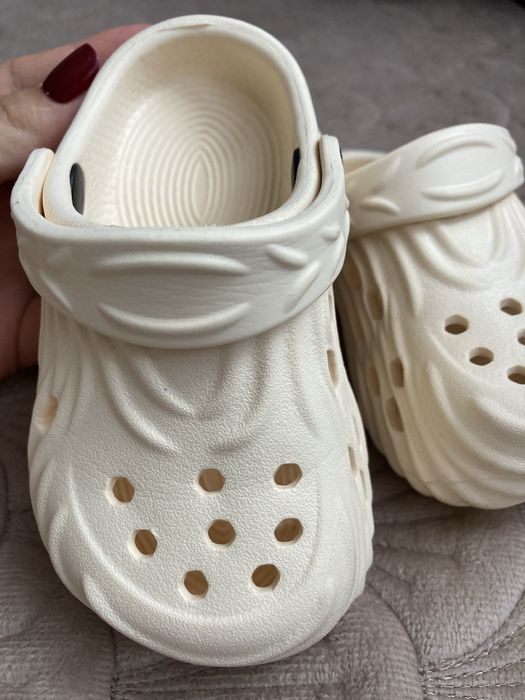 Дитячі шльопанці