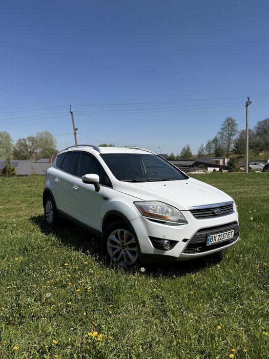 Продам Ford Kuga/2.2DCI/Офіційний/Автомат/Салон чорний електро/2012