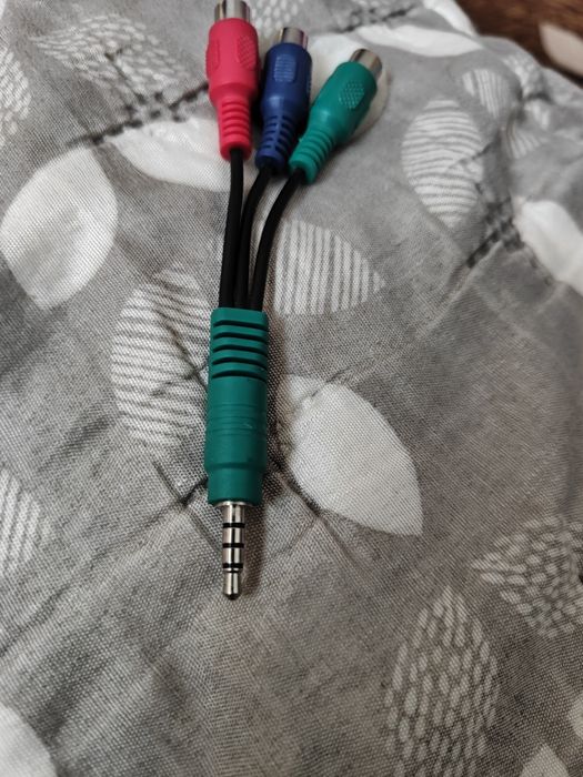 Samsung przejściówka Jack 3,5 mm- 3 xRCA