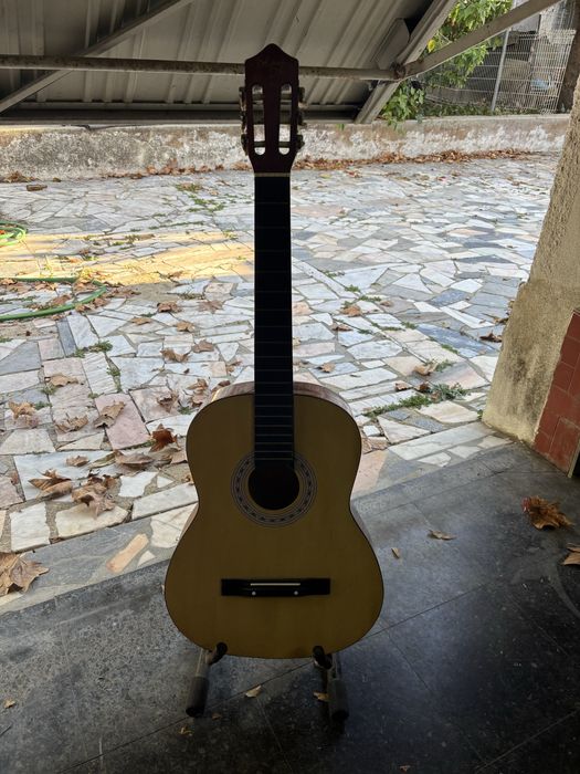 Guitarra Clássica para Recuperar – Sem Cordas