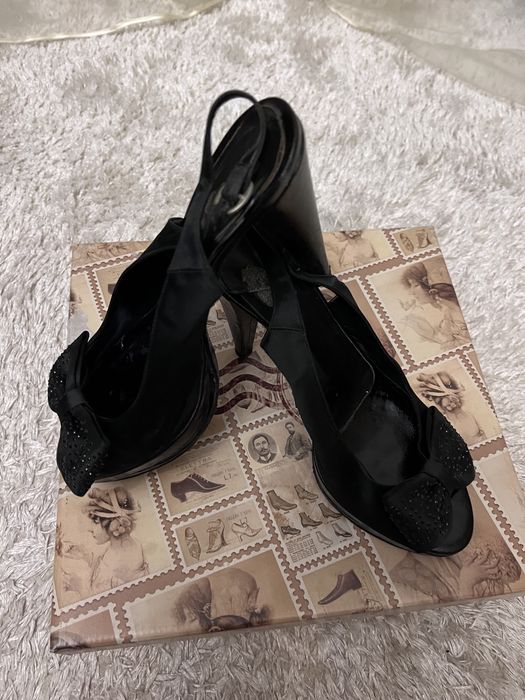 Босоножки стильні