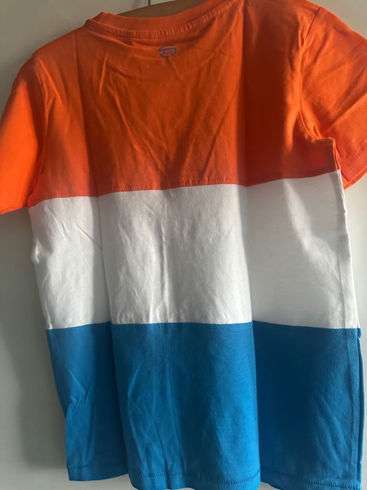 T-shirt chłopięcy ze Smyka rozmiar 128