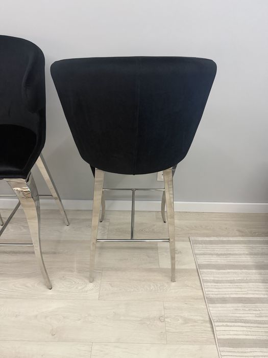 Krzesla hokery glamour