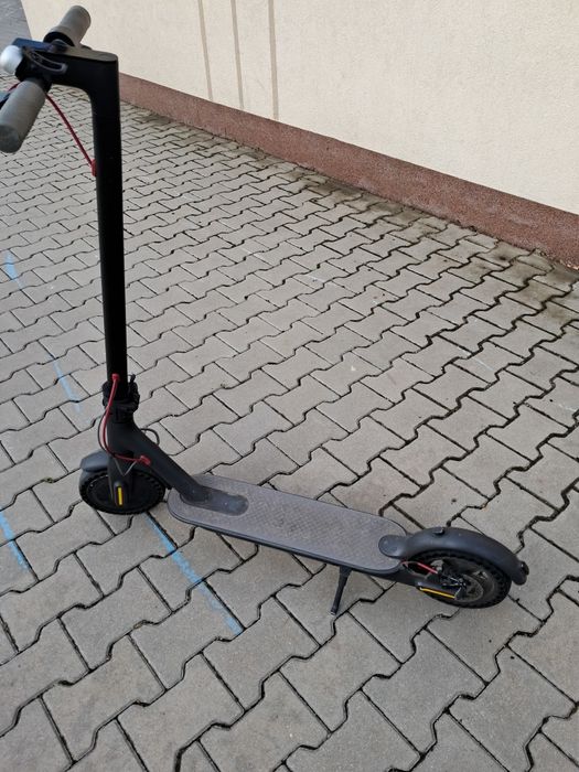 Hulajnoga elektryczna xiaomi m365Polecam!!Cena do negocjacji!