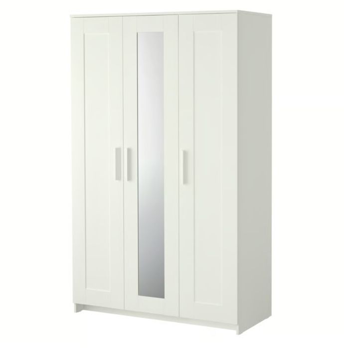 Roupeiro ikea 3 portas em otimo estado