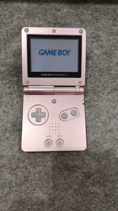 Game Boy Advance SP (Pink)
